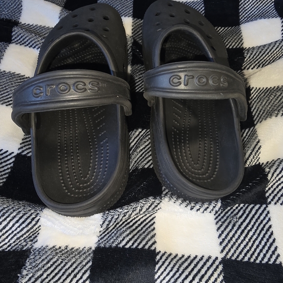 Black Crocs Clogs - Picture 3 of 5